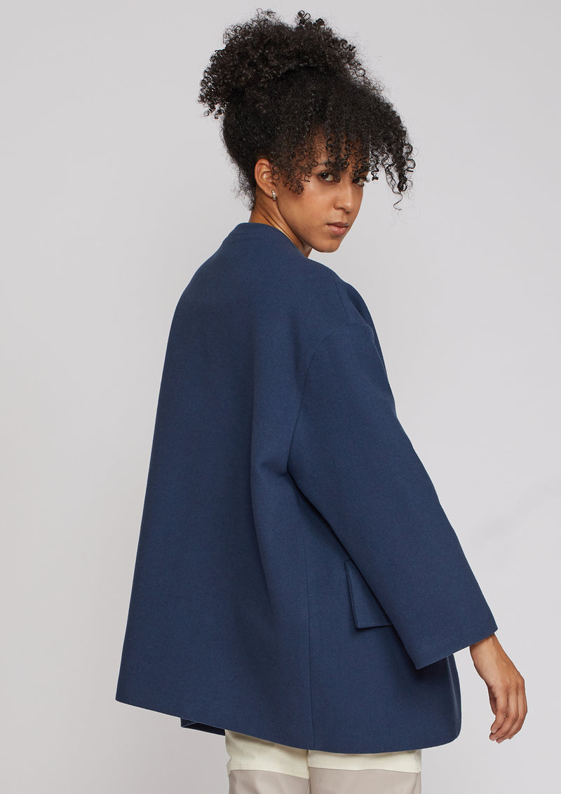 OVERSIZED JACKET